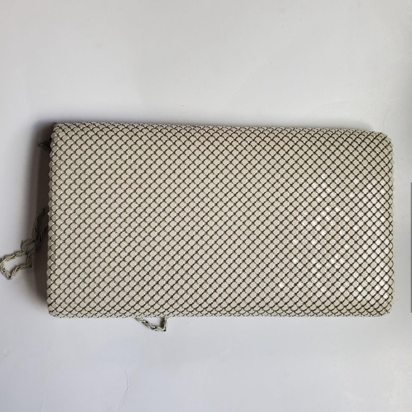 Vintage 70s 80s Metal Mesh Disco Bag Chain Strap Cream Off-White Evening Purse - Picture 3 of 16